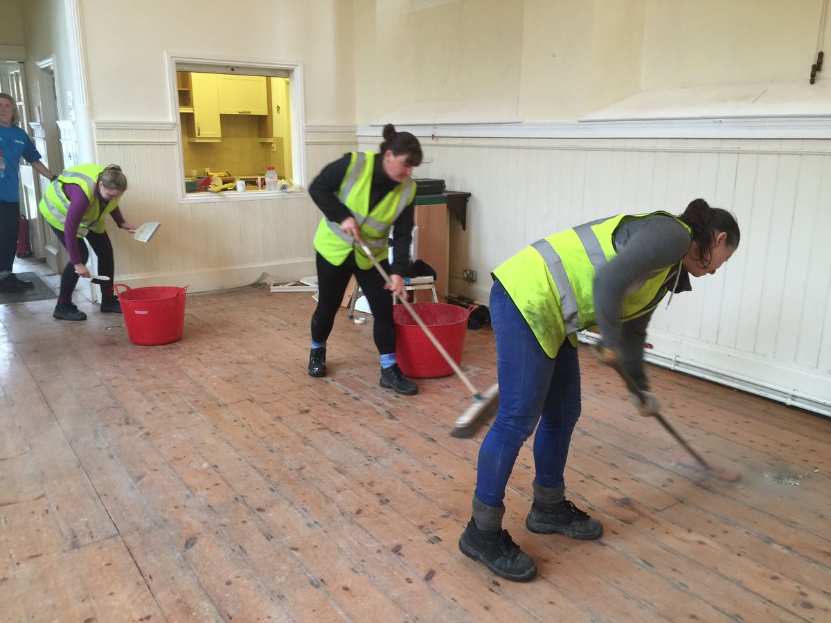 ClaireOldstein's tweet photo. We did it! Cold, wet but great team work volunteering at the homeless shelter in Tunbridge Wells #MetLifeCSW https://t.co/QqjmyJDfU0