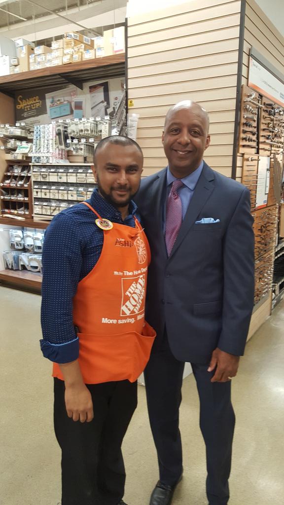 Big surprise. Got a visit from JC Penny  CEO Mr. Marvin Ellison. It was an honor to meet him again in our store.