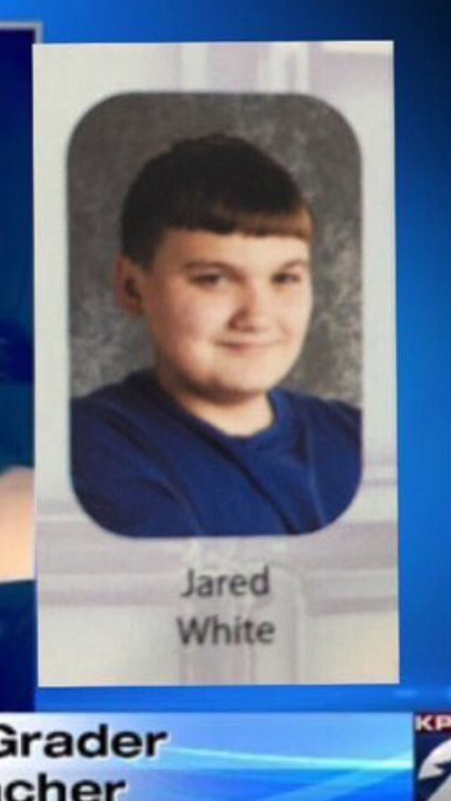CorbinGMH's tweet photo. Lmfao how did THIS lil boy smash HER https://t.co/p6UpcRSd4Q