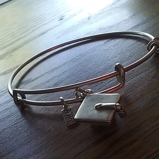 derpy_turtle's tweet photo. @DanielleDunne33 look at the Alex and Ani bracelets 😊 I love mine 😍 https://t.co/l3LpkAR0PC