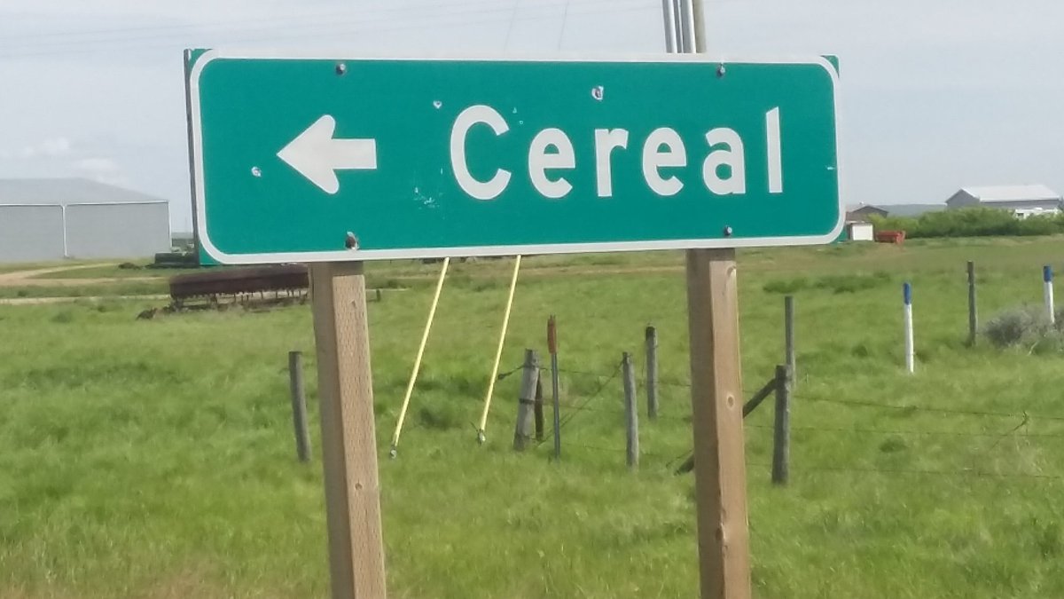 WBTSNordin's tweet photo. @WBTSNordin @Oyen Almost there. Made Cereal today. The town not the breakfast! 28kms of blister bustin' fun!! https://t.co/GcyTRiqew7