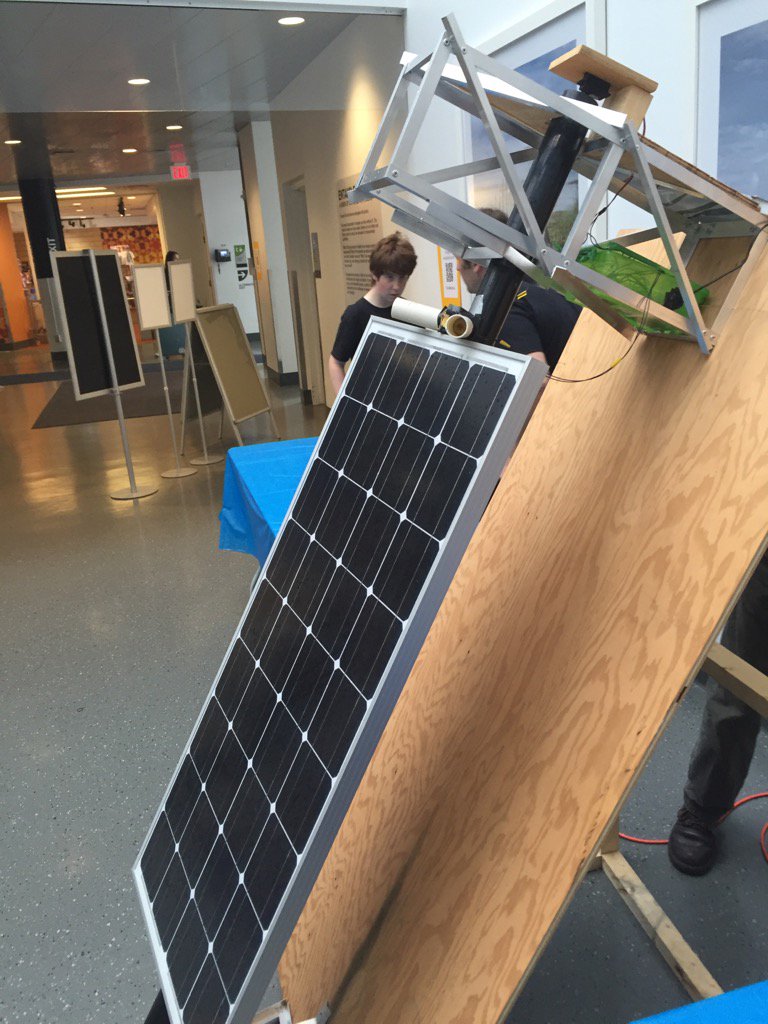 mikejrich's tweet photo. Templeton kids use #arduino to build panel that moves with sun @VSB39 very cool! With @Keithrispin @WestVanSchools https://t.co/0TCqxHx9i3