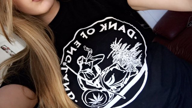 DANK_OF_ENGLAND's tweet photo. Gang 😤👑 @kymduguidx #DankOfEngland 🇬🇧 https://t.co/JZ6rFNAe0c