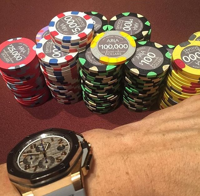 thePokerWire's tweet photo. #DoYouEvenStackBro - Daily Chip Porn #27 – via Instagram’s “pokerpictures” https://t.co/40cJV9hniO https://t.co/oN8kpnG2hl