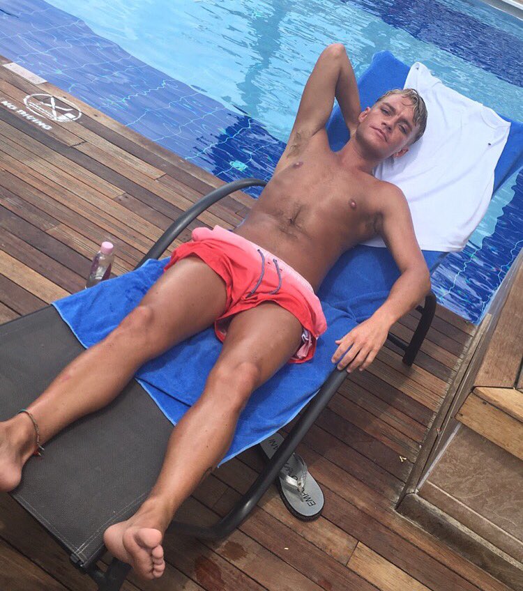 boysmith2014's tweet image. 