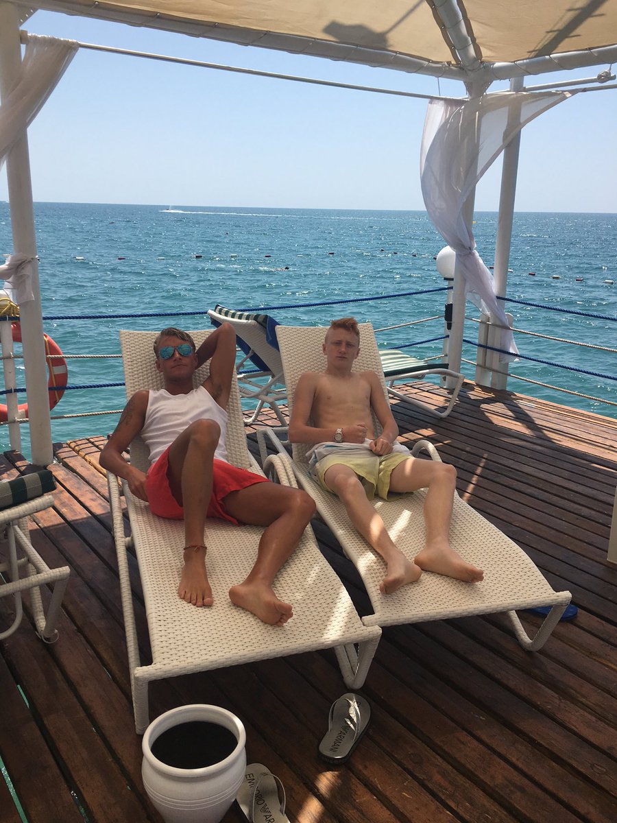 boysmith2014's tweet image. #holiday #lovelife