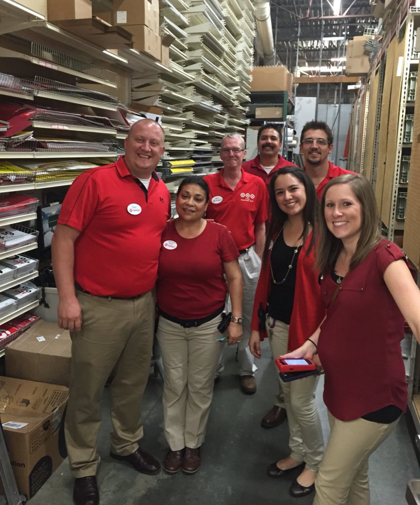 Great Job T1066 having a clean fixture room &amp; fire aisle today!! Thanks for driving safety <a href="/TgtJustin1066/">Justin Young</a> !