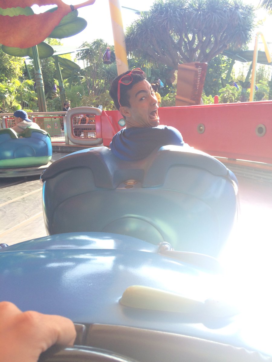 2davisantos's tweet photo. #bumbertobumber never hurt so good #disneyland https://t.co/0J73Ob2BL5