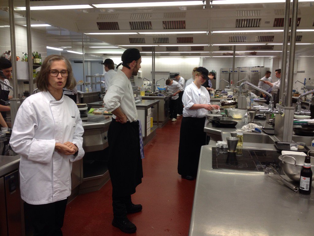 Zoveel activiteiten deze weken op Noorderpoort team horeca/bakkerij. Spanning, genieten, blijdschap, teleurstelling!