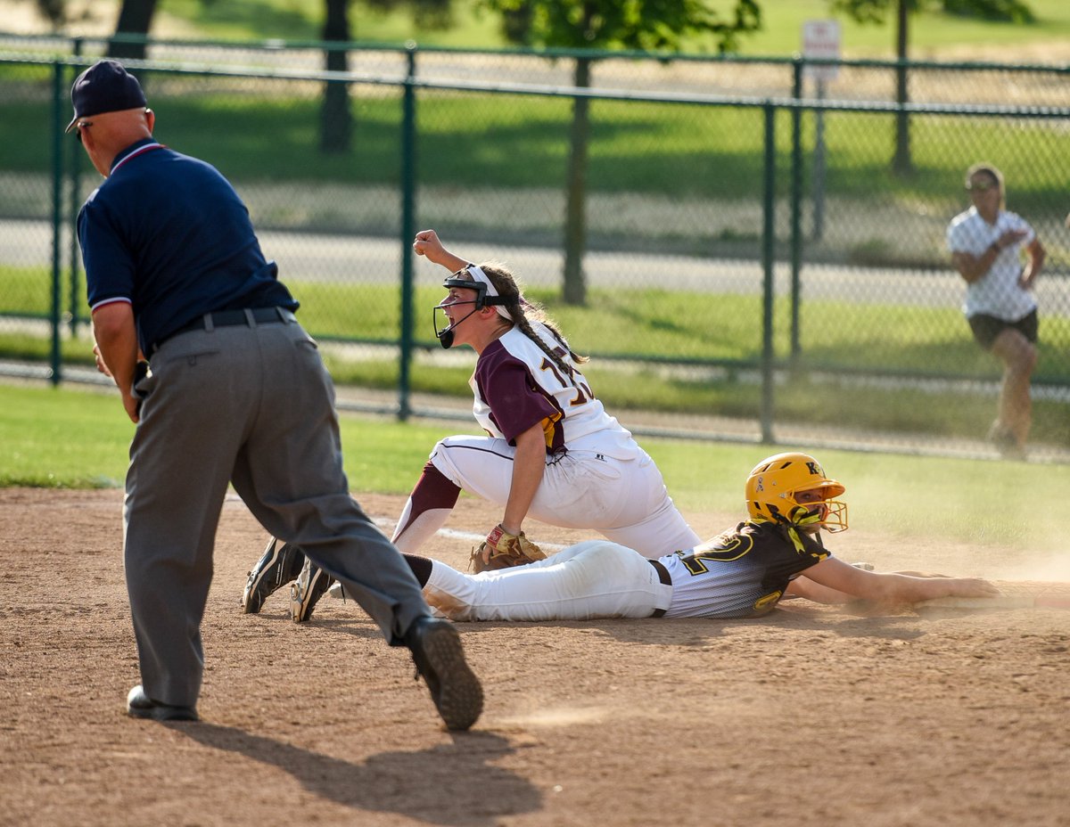 rickcassano's tweet photo. Warman joins lineup of All-Ohio softball first-teamers from Ross https://t.co/5V5FUqpgKu @Jerry_Snodgrass #OHSFSCA https://t.co/si9oLGI38G