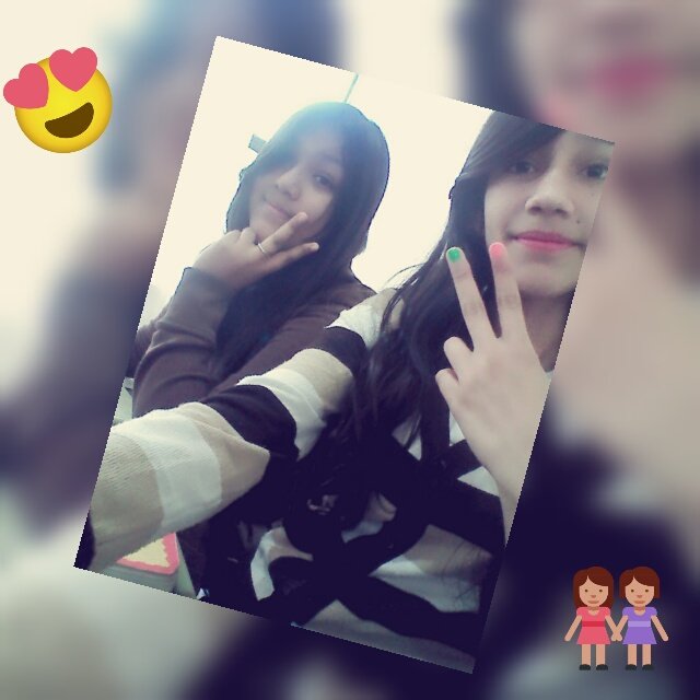 Yenicarreras's tweet image. Con la bffa #stkl. Curas contigo😘😍