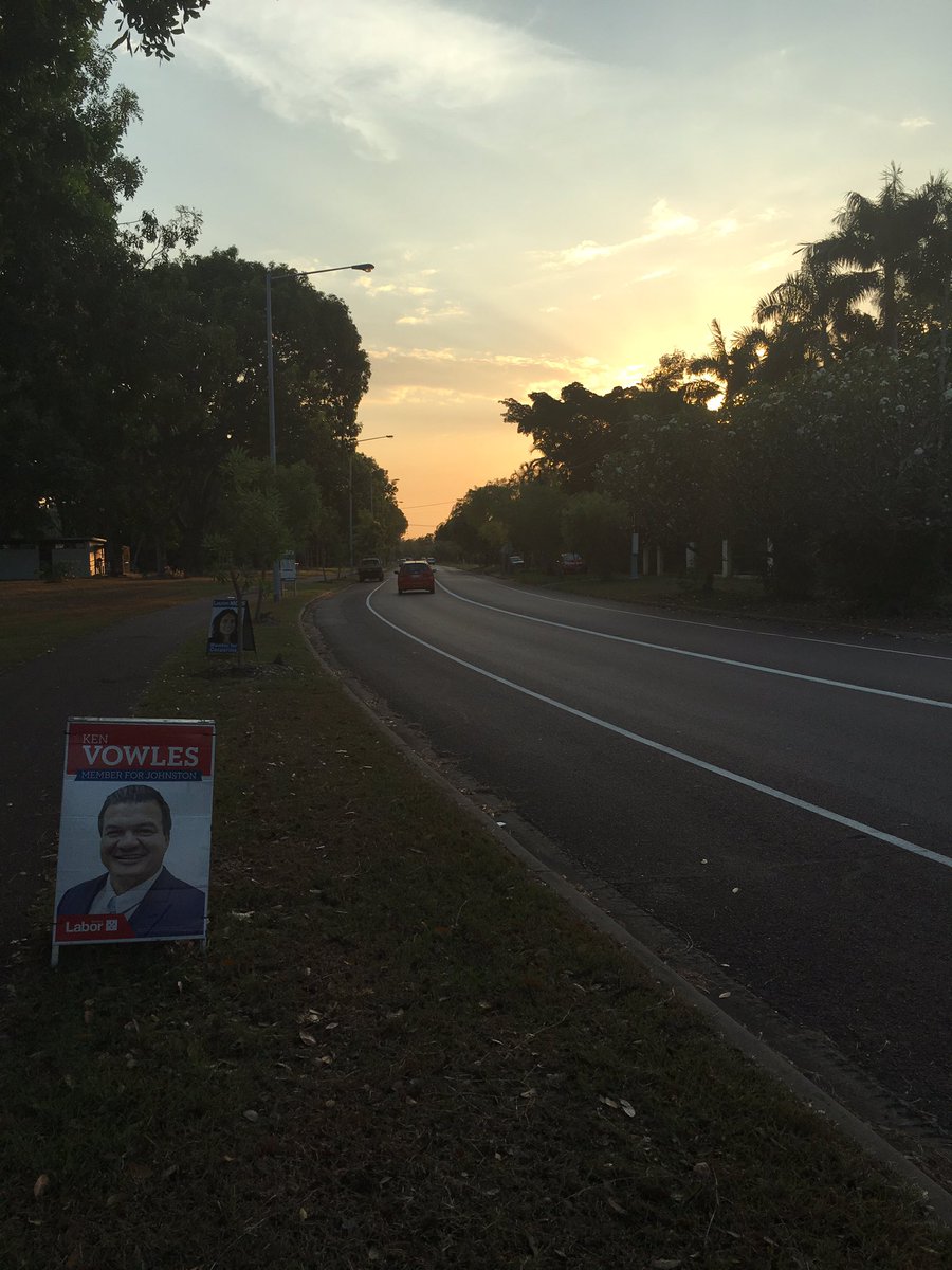 Mobile office this morning on Lakeside Dr, Alawa with Lauren Moss @Moss4Cas <a href="/LaborTerritory/">Territory Labor</a> #johnstonelectorate