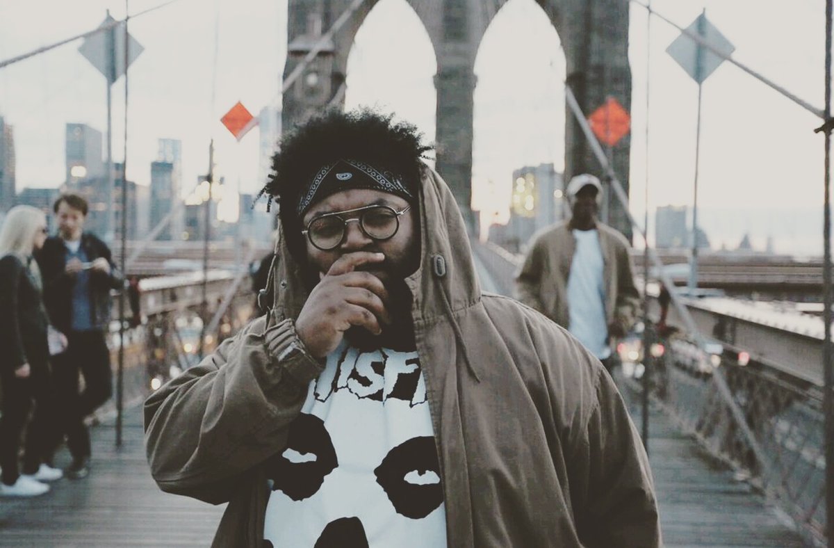 DaveZombi3's tweet photo. On a really big bridge in brooklyn. https://t.co/vfA1H8Dk88