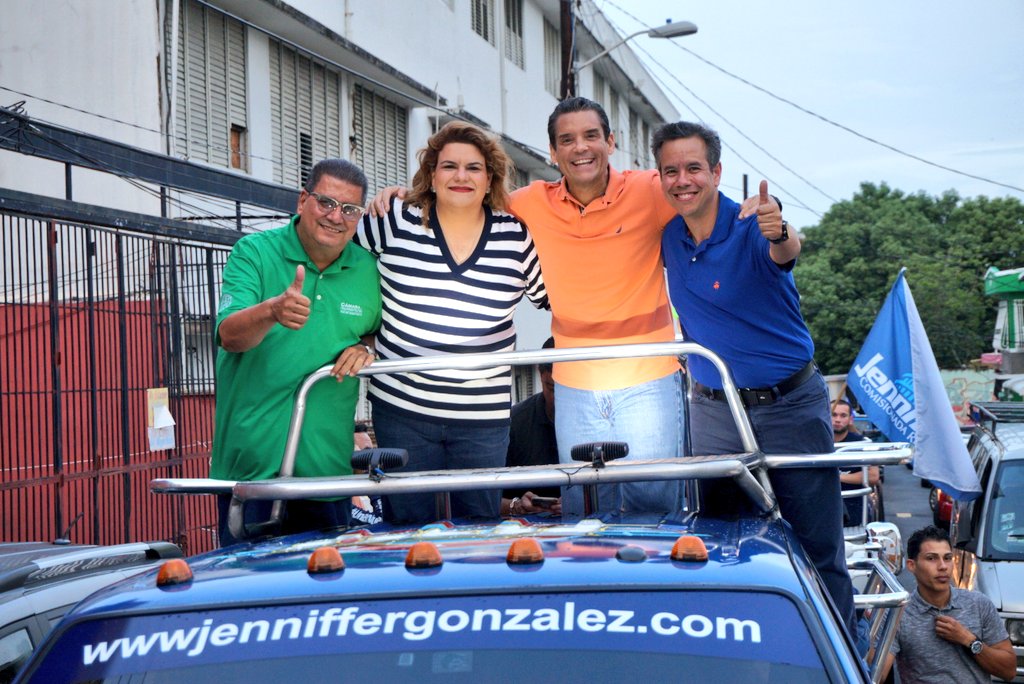 Jenniffer's tweet photo. San Juan seguimos en el rally de mi gran amigo y representante @NunoLopez2016 con @LeoDiaz2016 y @Miguel_Romero_ https://t.co/dKauW4qgV7