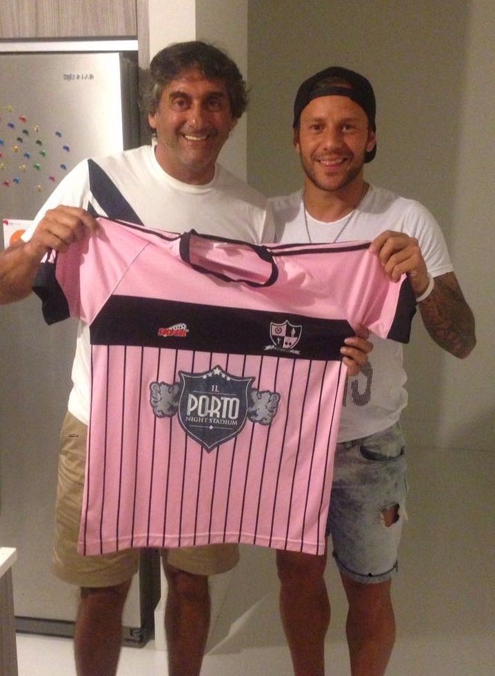 El #Rey <a href="/Mayco_EDLP/">⚽★ Ma7co ★⚽</a> y el #Principe en una sola foto. Un lujo que puede darse #Firmamo #GraciasEnzo