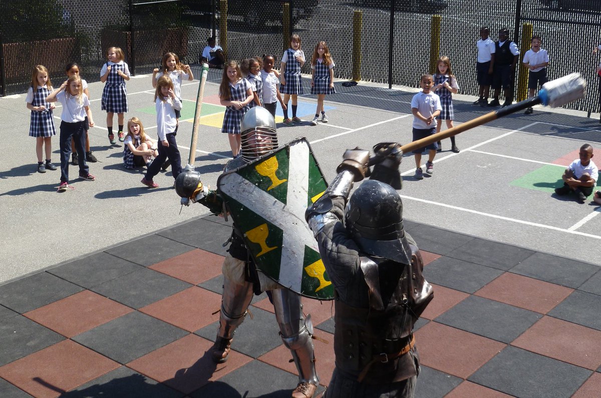 boobecca's tweet photo. @FCCS_School Things got a little intense at recess today.  #truegoodbeautiful https://t.co/I4VrNYzgvT