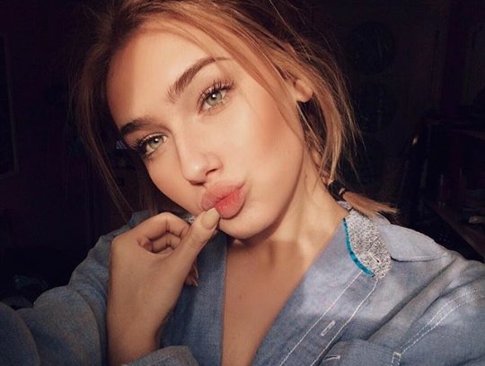 roleplayerhelp's tweet photo. ㅡ Molly Omalia ㅡ 
Instagram : mollyomalia https://t.co/egY3SXeKKj