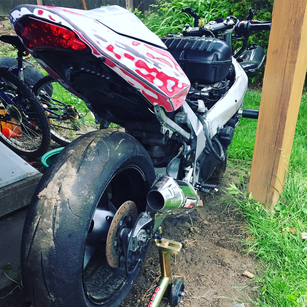 The old stolen motorcycle is coming along after a very rainy spring. #suzuki #gsxr #motorcycle