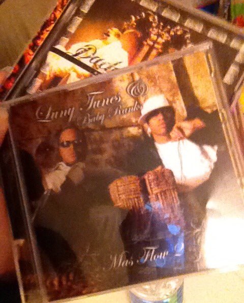 MissRojitas's tweet photo. I still have my Luny Tunes & Baby Ranks album #MasFlow2 🔥😏 https://t.co/VkG2yS9YZq