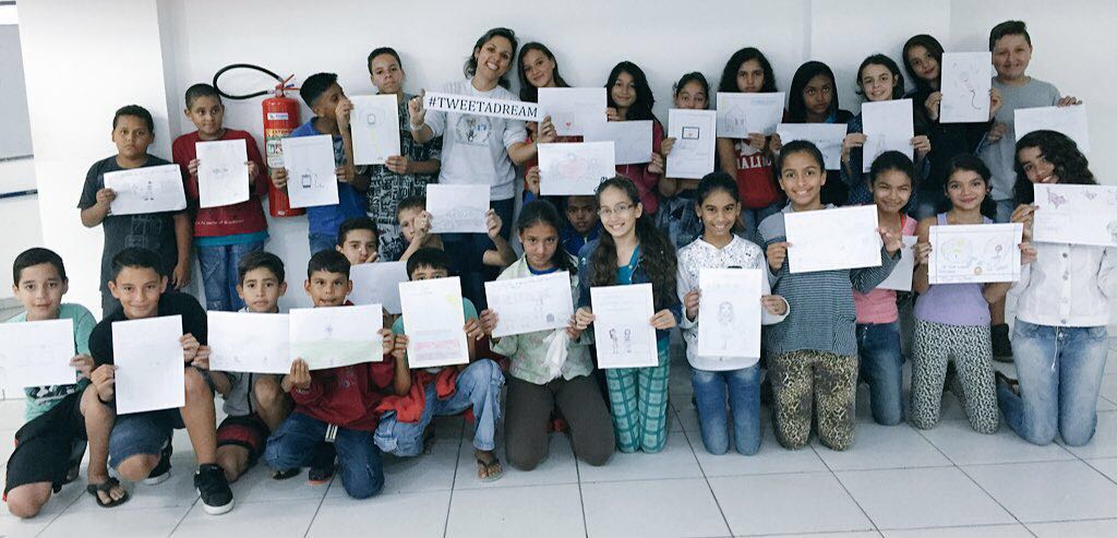 NucleoCaragua's tweet photo. Obrigado sonhadores! Thank you dreamers! #TweetaDream #RedeCsF #EMEFEdna #Brazil https://t.co/S7mCUEjnWE