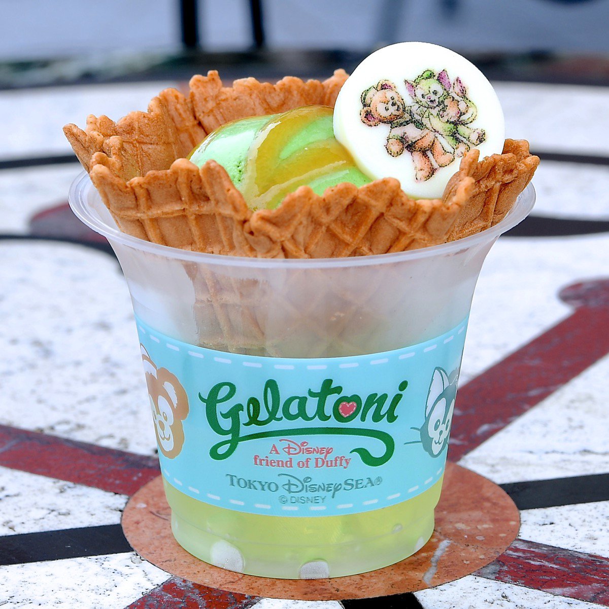 Mezzomikiのディズニーブログ ジェラトーニのしっぽがかわいいスーベニアカップ付き ゴンドリエ スナック ピスタチオ ジェラート レモンゼリー 詳しくは T Co Taasopczyh