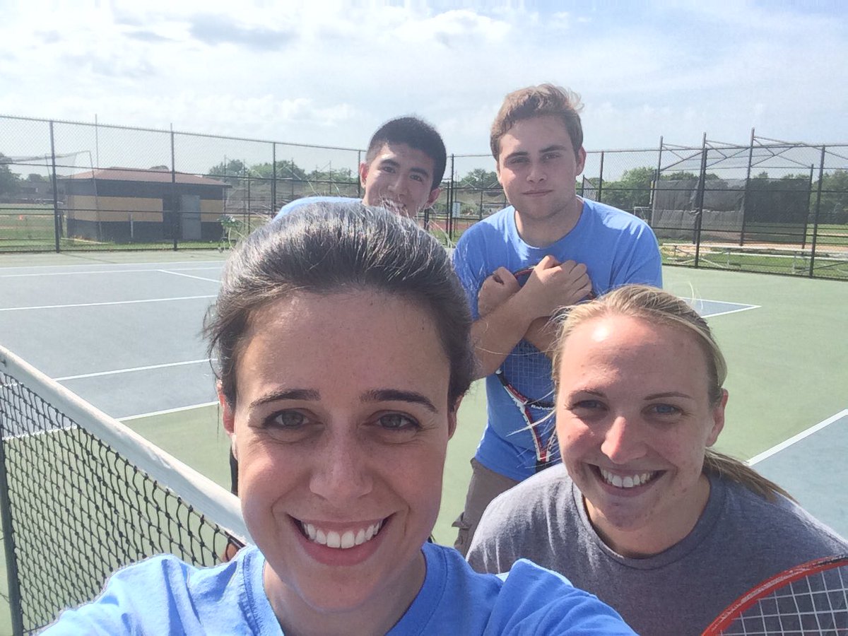 MsCPolanish's tweet photo. Tennis with the Teachers #mackpics #plowpics #CBVT https://t.co/7cbkiOyjj7