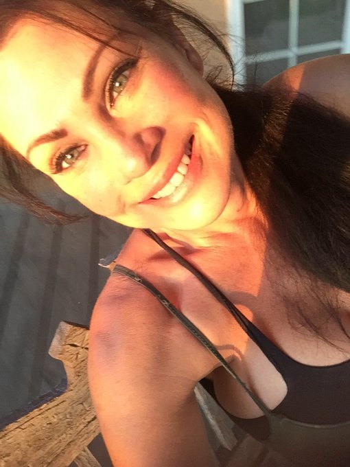 Listen to ....Someone to love u! Love this song https://t.co/ZBeSWA4f9C