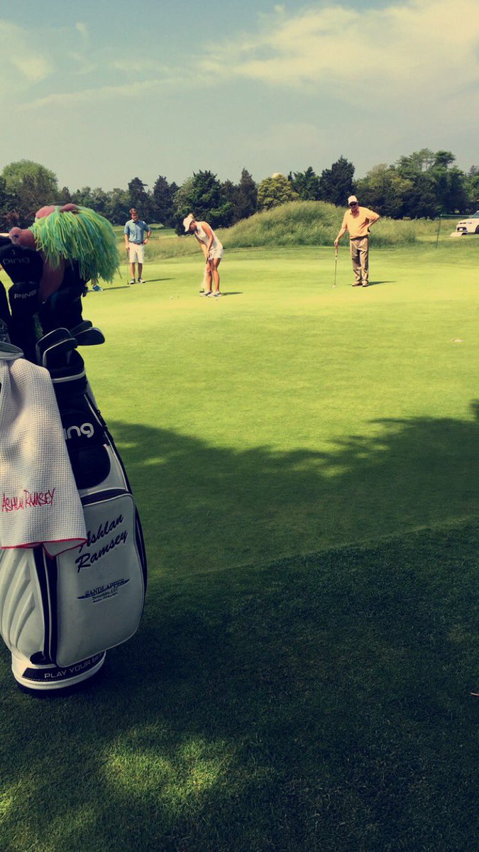 HPClyburn's tweet image. One of the things we have to do being a rookie out here on @LPGA #shadowingproam today I did mine. #seewhy 🏌👍🏻