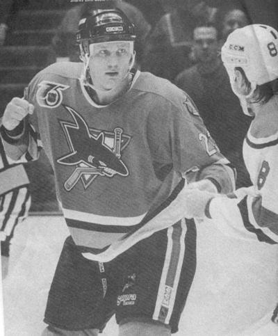 sceptreliquids's tweet photo. Where's #LinkGaetz when you need him? Go Sharks In OT. #StanleyCupFinal #SanJoseSharks https://t.co/RFedHdGSND