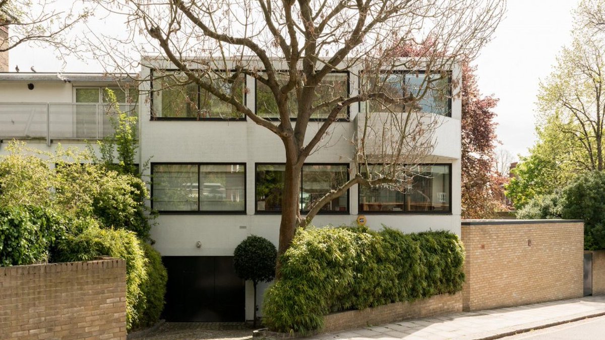 Sleek London Home With Adjaye-Designed Extension Hits the Market, Asks $5.4M wikire.co/XFu0tA #Curbed