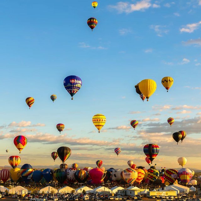 Albuquerque International Balloon Festival is the largest  hot air balloon festi... 
bit.ly/1UimUv5