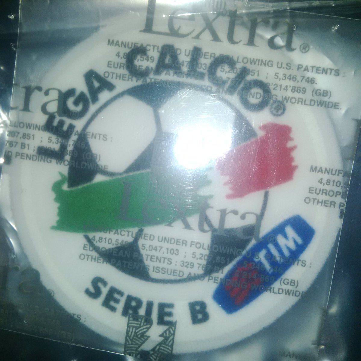 Paketnya dah landing om <a href="/sudutstadion/">[sudutstadion]</a> , makasih banyak ya...