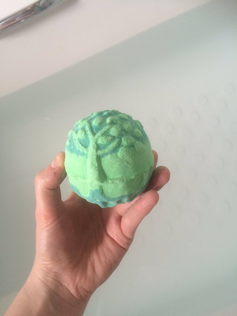HarvestHighRide's tweet photo. Guardians of the forest bath bomb from @lushcosmetics @LushOxfordSt https://t.co/22E0QJTKa2