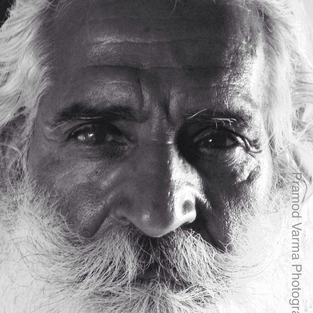 VarmPram's tweet image. Portrait