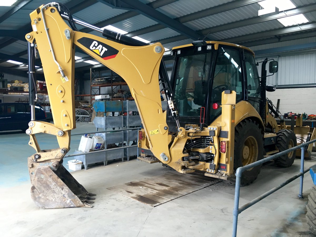 SASVehicles's tweet image. Worked on something a little “bigger &amp;amp; heavier” yesterday with a Global Telemetrics tracker
sasmobile.co.uk