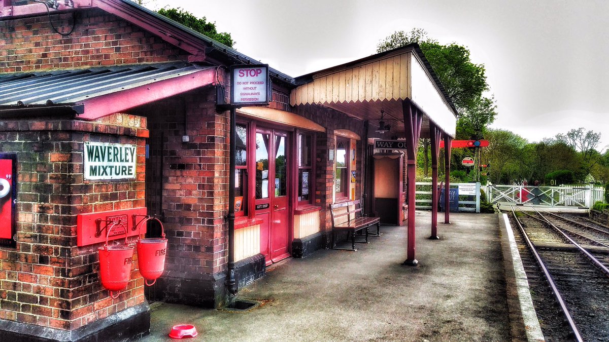 TonyBaldwin5's tweet image. #ThursdayThoughts Pensioners Treat @kesroperating Tenterden Town #YouTubehttps://youtu.be/nxggYmtZ4R0 USA Tank