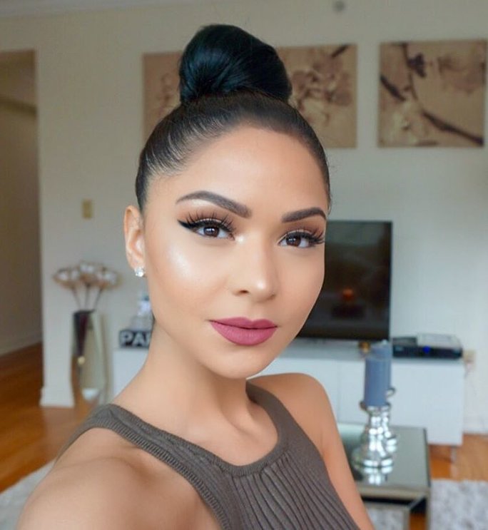 You can learn a ton from these "do and don't" <a href="/YouTube/">YouTube</a> makeup videos: instyle.io/zLjjXxH