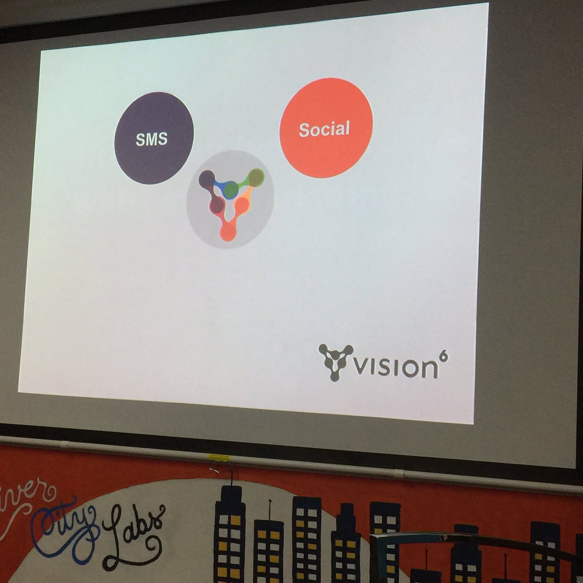 HeatherSmithAU's tweet image. #Xero #MasterMind @vision6 & @Xero at @RiverCityLabs reach out to contacts thru @Xero contacts #smartlists
