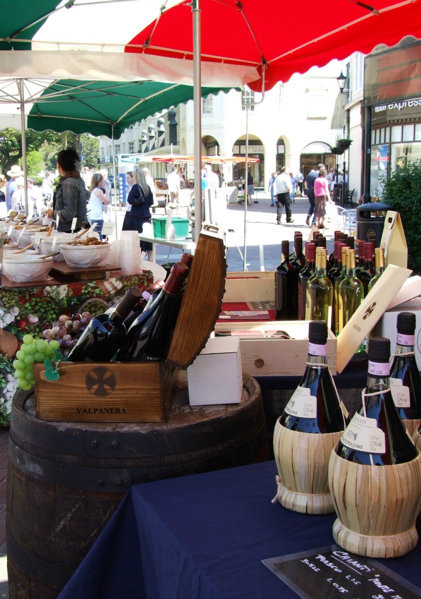 WorthingTCI's tweet photo. Buongiorno The Italian Market is in Montague St #Worthing tomorrow 3rd &amp; Sat 4th June come and say Ciao !! https://t.co/cgXLEXql5q