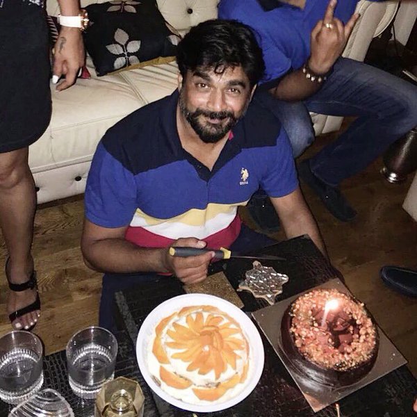 ETCBollywood's tweet image. .@actormadhavan was his sparkling self on his birthday! RT to wish him in case you missed!