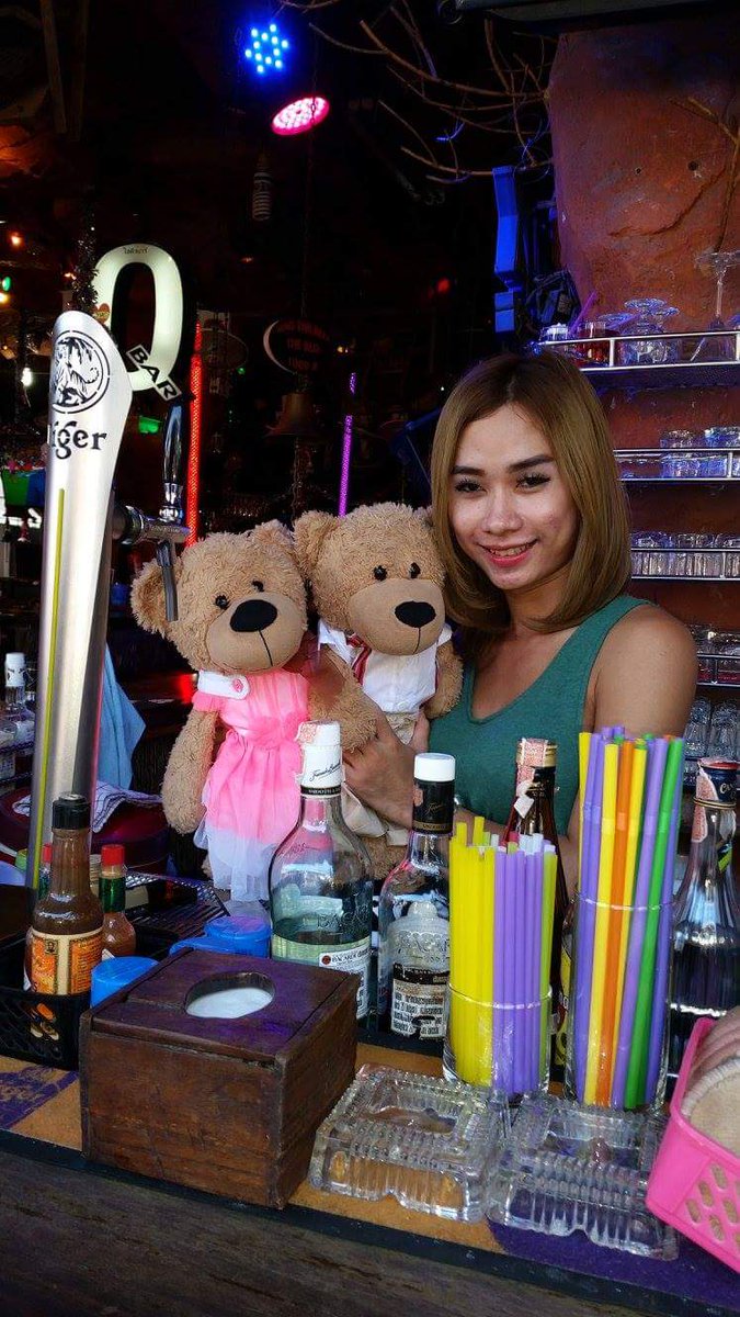 grizzleebear3's tweet photo. Lady boy at a bar in phuket https://t.co/aJvOzhujog