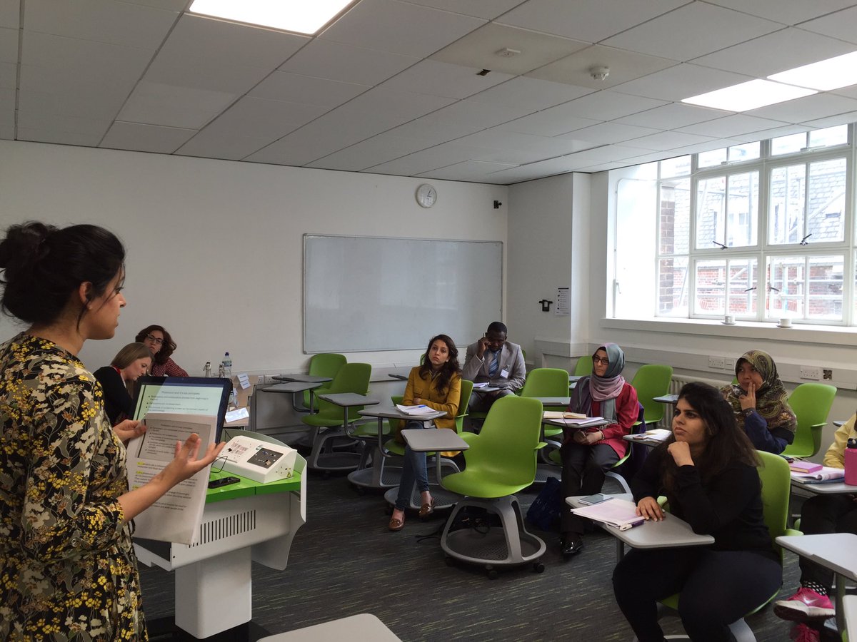 LCSSnetwork's tweet photo. + Visual Research and Social Realities: Exploring the Use of Photovoice in Social Sciences #phdmethodology2016 https://t.co/7WmrN7Xrue