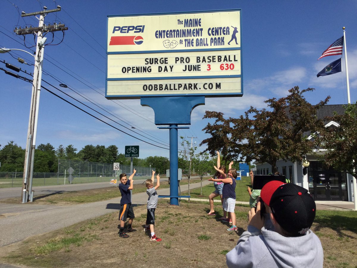 MisterCMaine's tweet photo. Filming begins. #EdChatME #OOBSchools #ADEChat #PBLChat https://t.co/vyYrlcuXtI