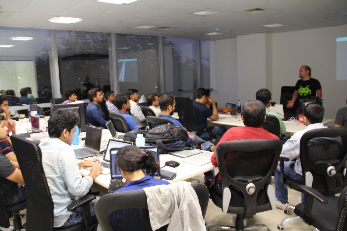 rpkrahul's tweet image. #TDD made easier #codewords #housefull at @redpandalabs