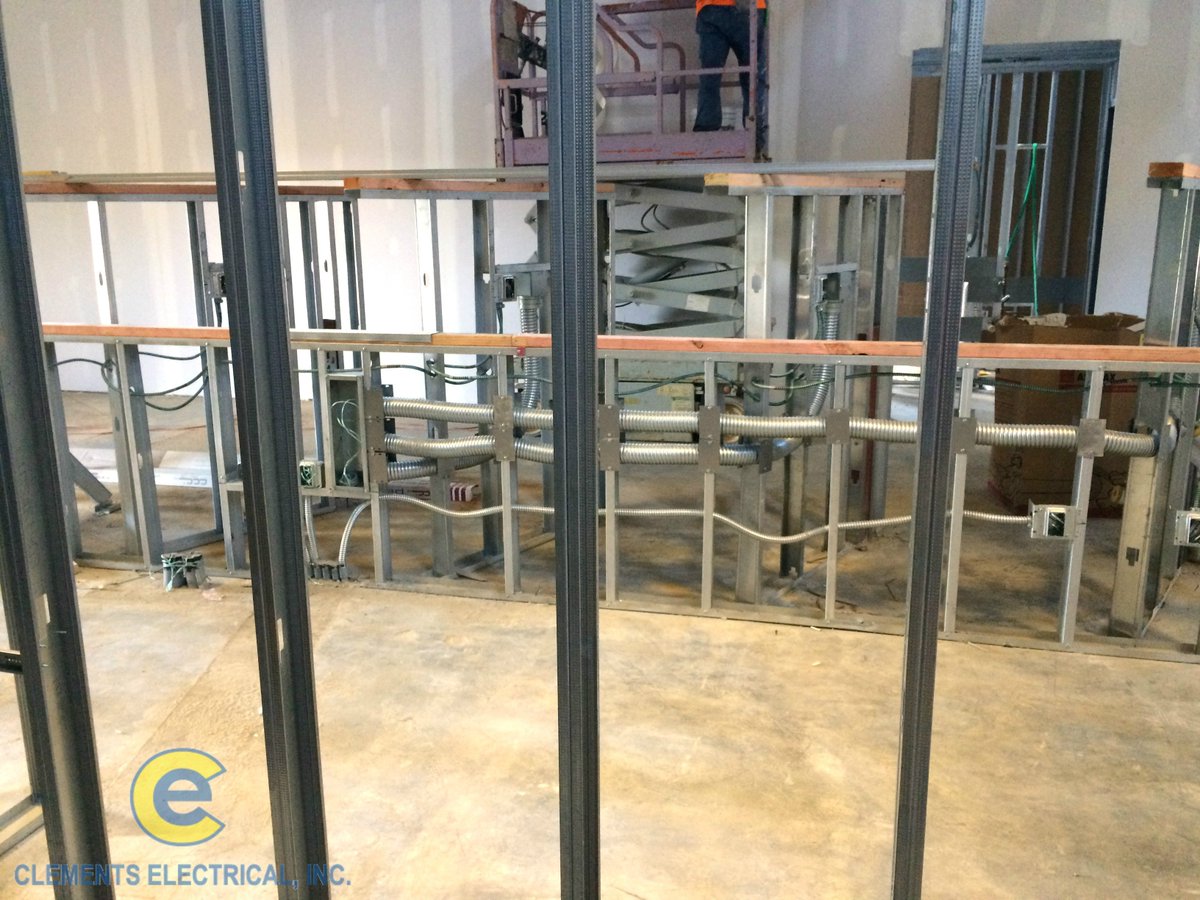 ClementsElec's tweet image. Check out the Biotest Pharmaceutical job in Clemson, SC. Some pretty pipe work by our guys! #ElectriciansRule