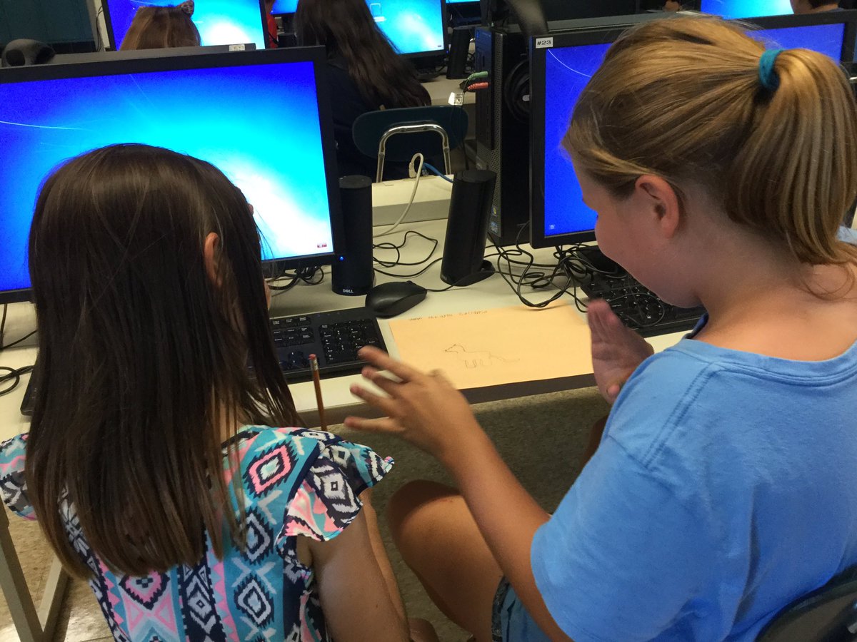 suzteach's tweet image. Group Projects in #Minecraftedu students building houses to protect animal mashups. #technps @HAYSchoolNorton