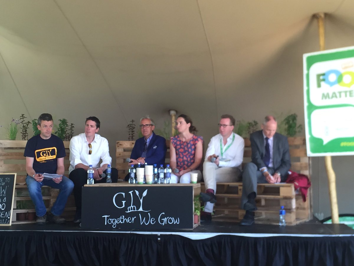 Come to #foodmatters tent to hear <a href="/rorysfood/">Rory O Connell</a> <a href="/giyireland/">GIY</a> @thedublinhoney <a href="/dublinhoney/">Dublin Honey Project</a> <a href="/Bordbia/">Bord Bia - The Irish Food Board</a> #givepeasachance