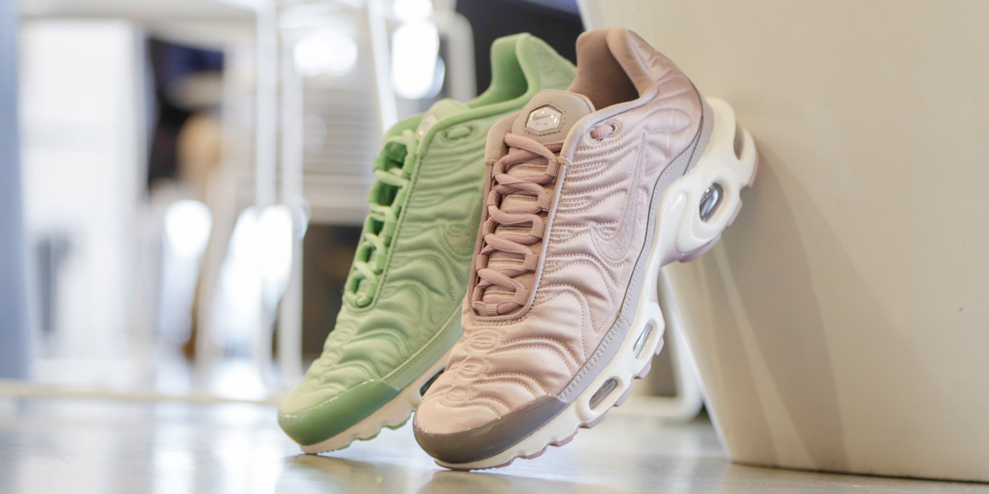 Tn nike clearance satin