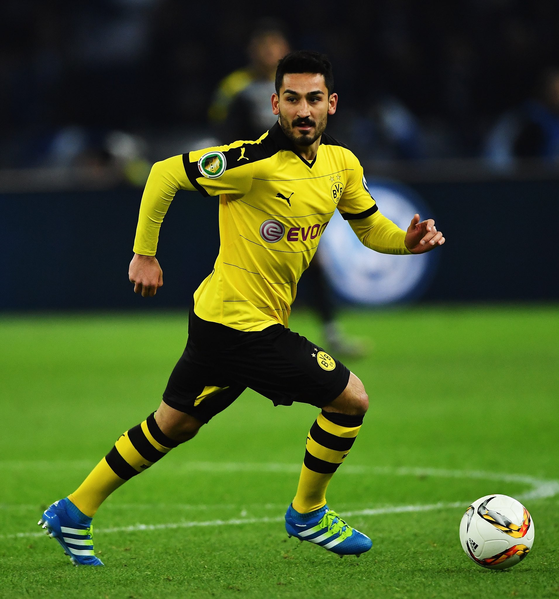 Uefa Champions League Ilkay Gundogan Is Pep Guardiola S First Signing As Mcfc Boss Agreeing A Four Year Deal Ucl T Co Wrv2jqejbm Twitter