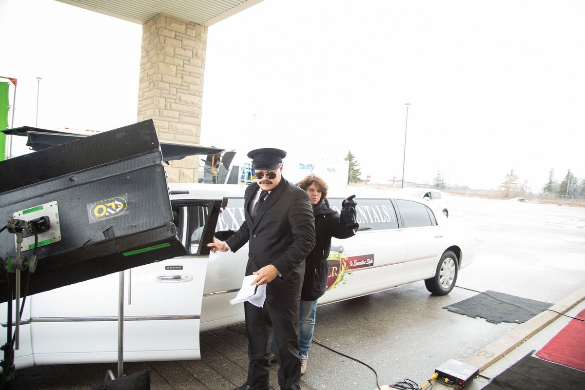 DeadlyDanceMom's tweet photo. Shooting the #limo scene #BehindTheScenes of #IndependentFilm #DeadlyDanceMom https://t.co/QSJ2cmR1Bw
